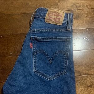 levi’s skinny jeans